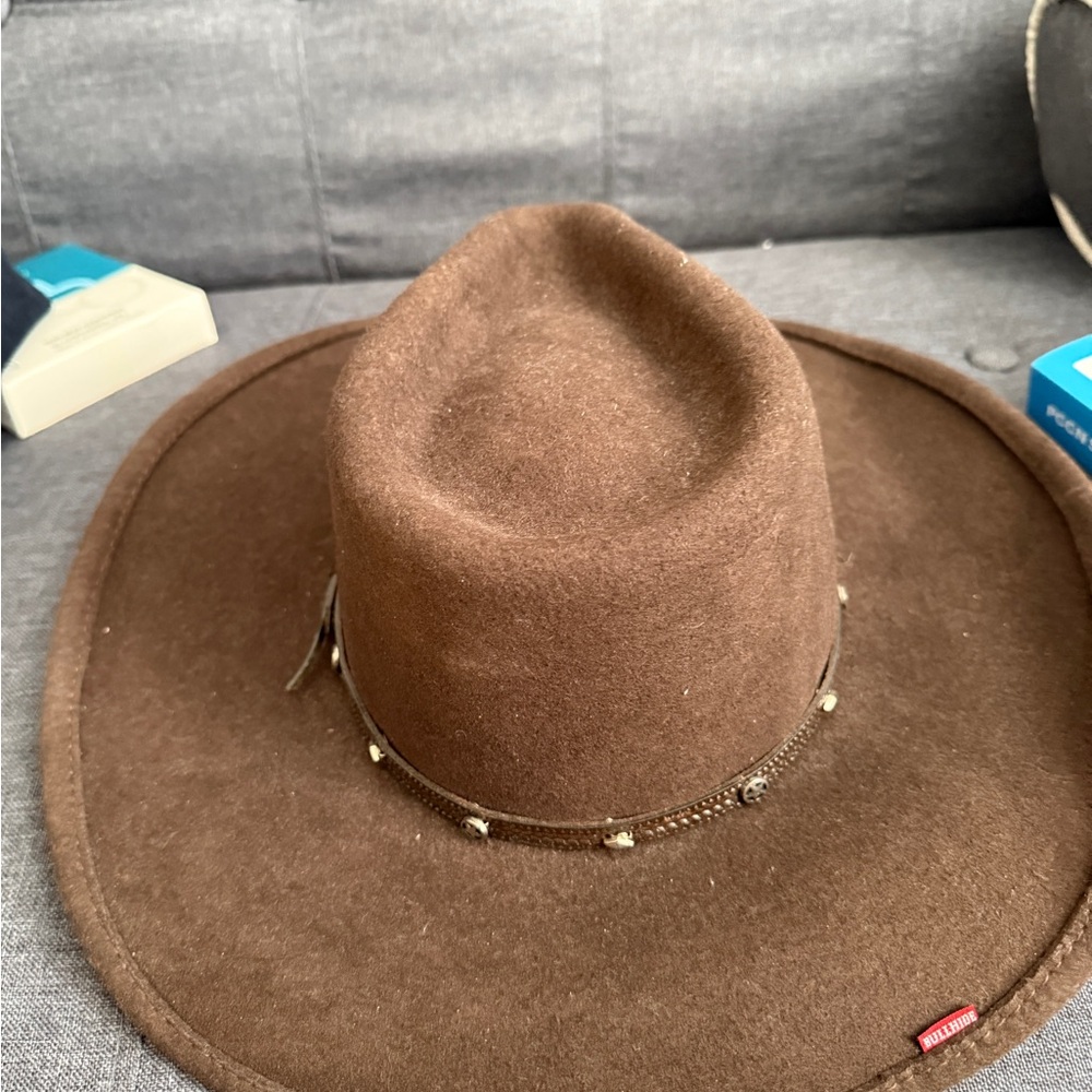 Elegant Brown Western Hat